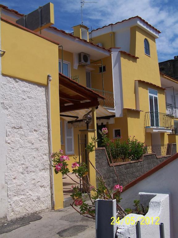 Albergo Macri อีสเกีย ภายนอก รูปภาพ