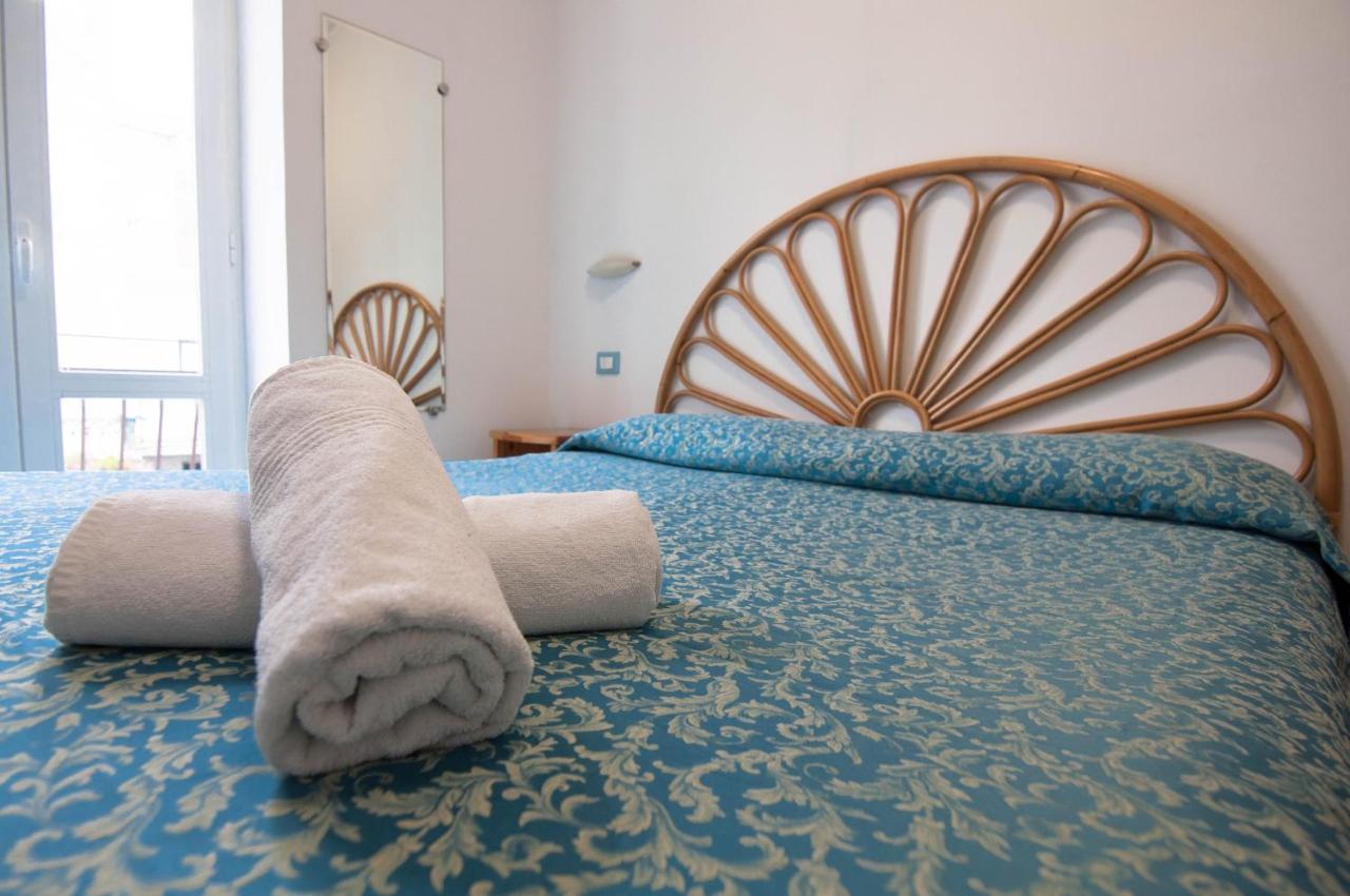Albergo Macri อีสเกีย ภายนอก รูปภาพ