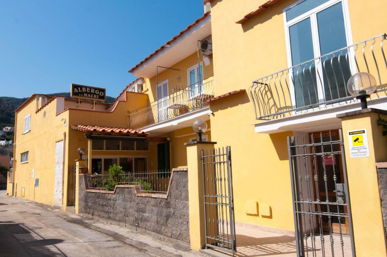 Albergo Macri อีสเกีย ภายนอก รูปภาพ